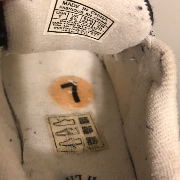 2/$20 🎉Children’s shoes - Picture 5 of 6